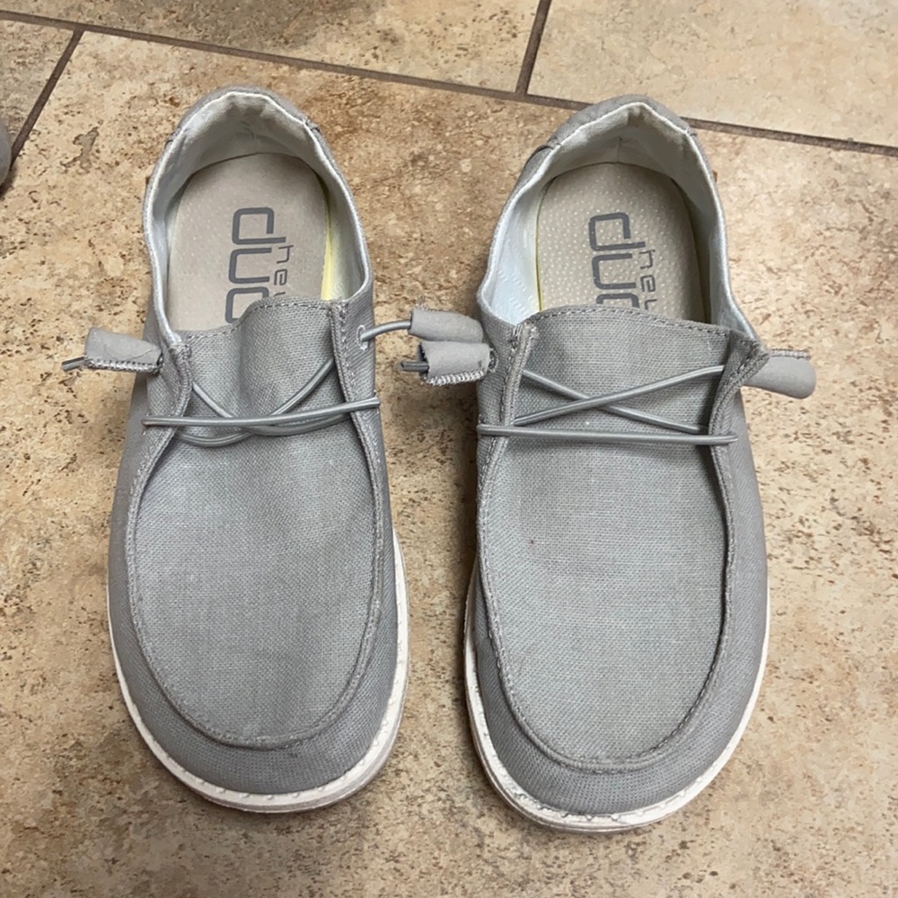 Women’s Hey dudes style Wendy, color Chambray light grey